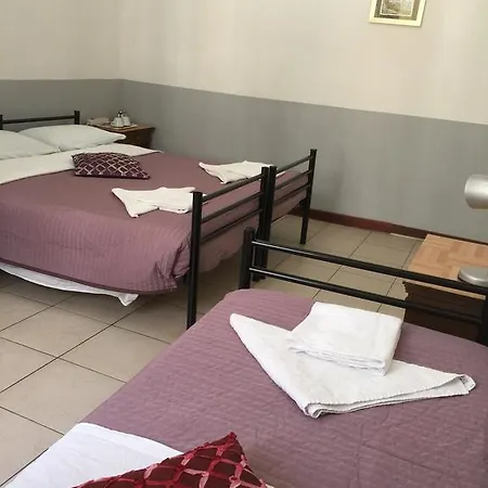 Wu Ruishen Affittacamere Roma